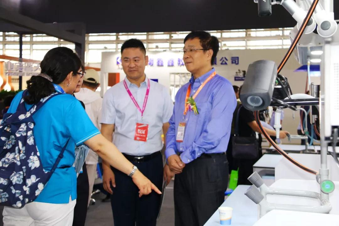 �Ї������b���ИI�f�������L���ؕ��L�ć����W�R����չ�d���^ָ��